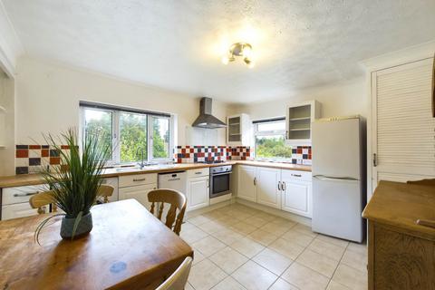 1 bedroom maisonette for sale, Old Dean, Bovingdon