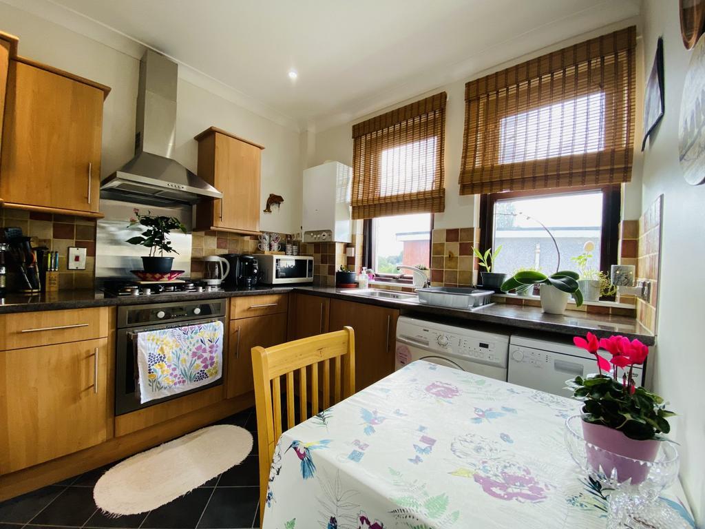 1 Union Street, Dumfries, DG2 0 AA - Braidwoods Sol
