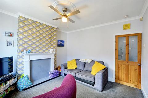 91 Bannerman Road, Nottingham, NG6 9JA