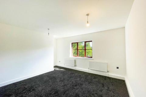 2 bedroom flat for sale, Harwarden Hill, London NW2