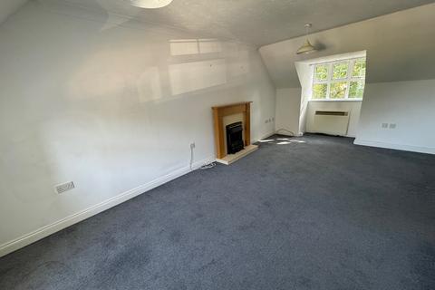 2 bedroom flat to rent, Brooklands Road, Sale M33