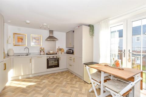 2 bedroom apartment for sale, Mulberry Walk, Bedhampton, Havant, Hampshire