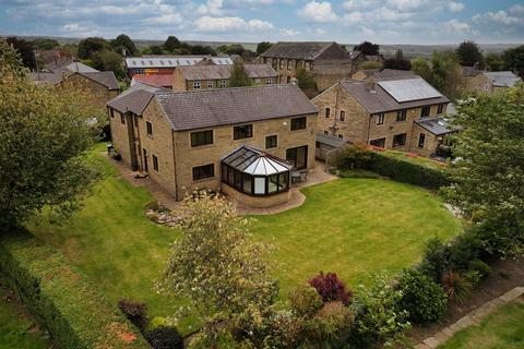 5 bedroom detached house for sale, 2, Garden Fold, Hipperholme, Halifax, HX3 8HU