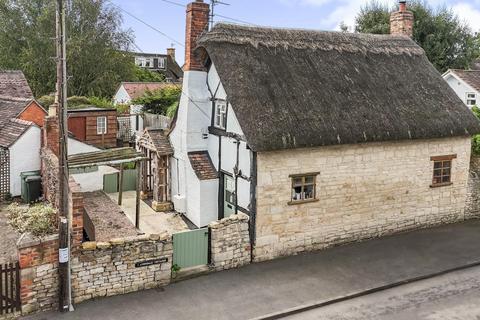 2 bedroom semi-detached house for sale, Church Street, Bredon, Tewkesbury