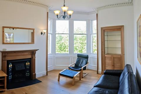 2 bedroom flat to rent, Comely Bank Road, Edinburgh EH4