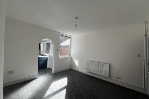 3 bedroom terraced house to rent, Lime Grove, Newark, Nottinghamshire, NG24