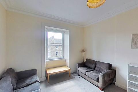 3 bedroom flat to rent, Easter Road, Leith, Edinburgh, EH6