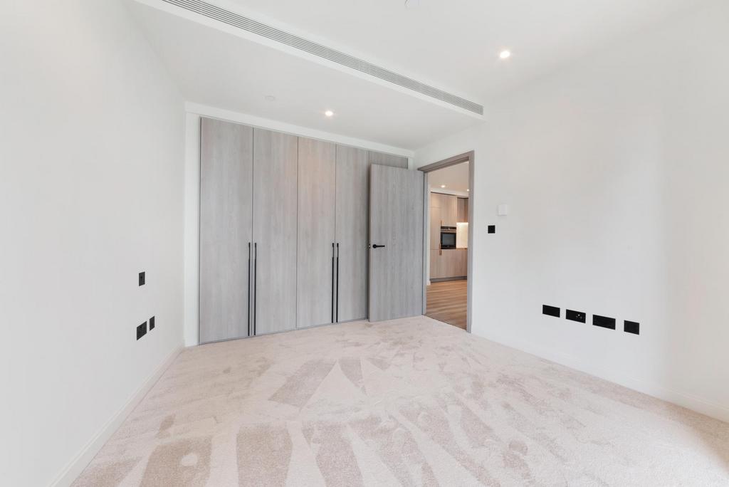 Apartment in London - View 3