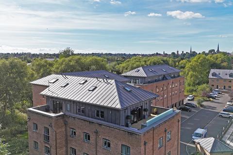 3 bedroom penthouse for sale, Mill Road, Shrewsbury