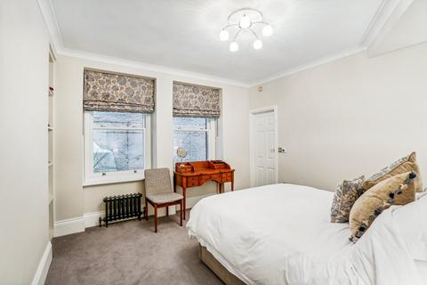 2 bedroom flat for sale, Drayton Court, Drayton Gardens, Chelsea, London