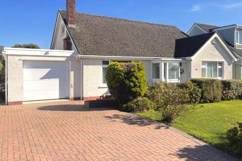 4 bedroom detached house for sale, Robinswood Close, Penarth