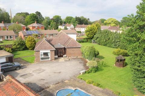 4 bedroom detached bungalow for sale, High Street, Caythorpe, Lincolnshire