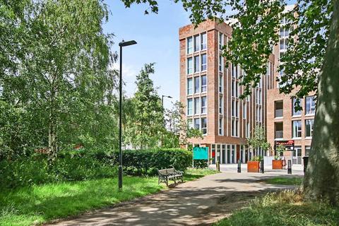 Leisure facility to rent, Maple Path, London E5