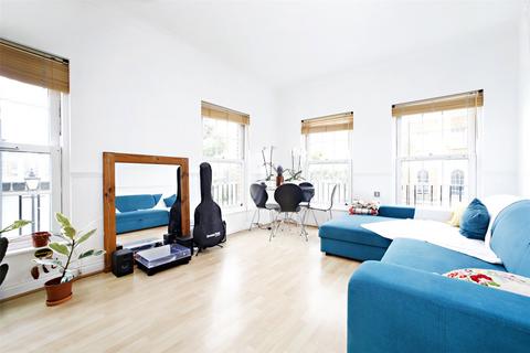 2 bedroom apartment for sale, William Square, Sovereign Crescent, Rotherhithe, SE16