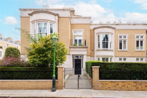 21 Wycombe Square, London, W8 7JD