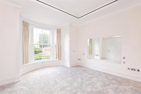 21 Wycombe Square, London, W8 7JD