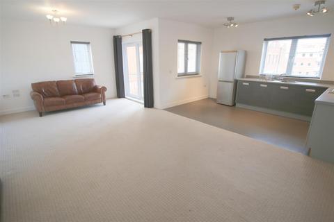 2 bedroom apartment to rent, Queens Road, Chester CH1