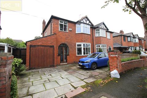 3 bedroom semi-detached house for sale, Wyndcliff Drive, Flixton