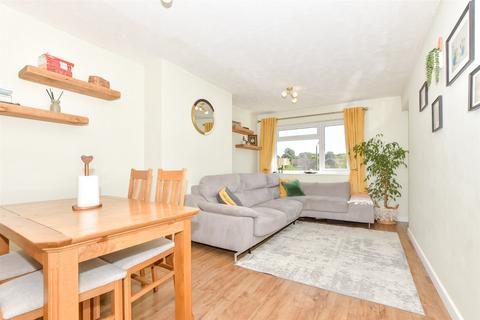 2 bedroom maisonette for sale, Alkham Road, Vinters Park, Maidstone, Kent