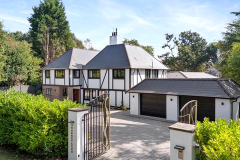 6 bedroom detached house for sale, Beeches Close, Kingswood, Tadworth, Surrey, KT20