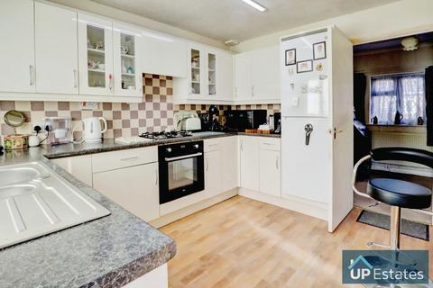 10 Bedworth Close, Bulkington, Bedworth, CV12 9LX