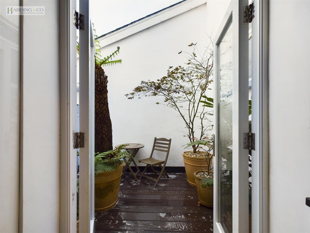 Courtyard .1.jpg