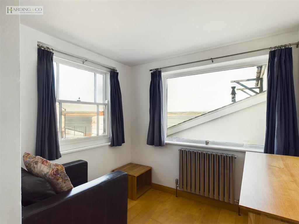 Bedroom .2.jpg