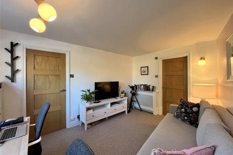 3 Burncroft, Hexham, NE46 2EN