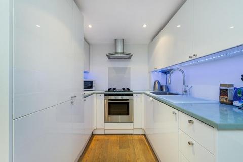 2 bedroom mews for sale, Royal Crescent Mews, Holland Park