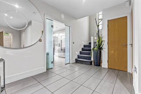undefined, Cheswick Close, Sale, M33