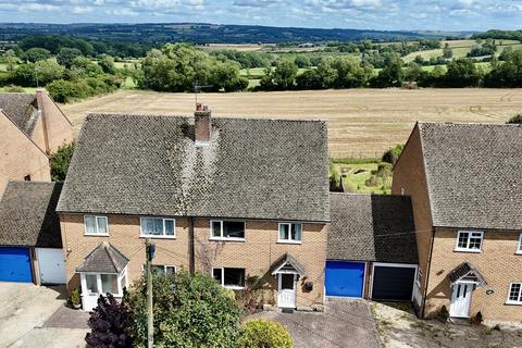 3 bedroom semi-detached house for sale, Griffin Close, Stow-on-the-Wold