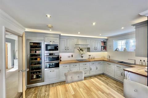 1 Draymans Grove, Great Notley, Braintree, CM77 7GY