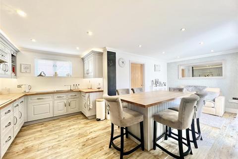 1 Draymans Grove, Great Notley, Braintree, CM77 7GY