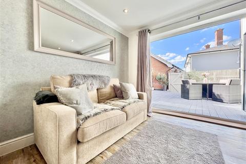 1 Draymans Grove, Great Notley, Braintree, CM77 7GY