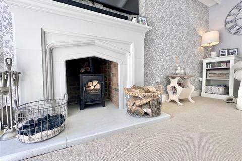 1 Draymans Grove, Great Notley, Braintree, CM77 7GY