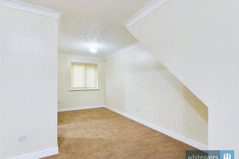 3 bedroom semi-detached house for sale, Penny Hill Drive, Clayton, Bradford, West Yorkshire, BD14