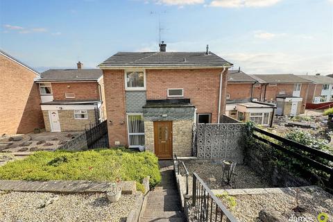 3 bedroom end of terrace house for sale, Glanwern Avenue, Newport