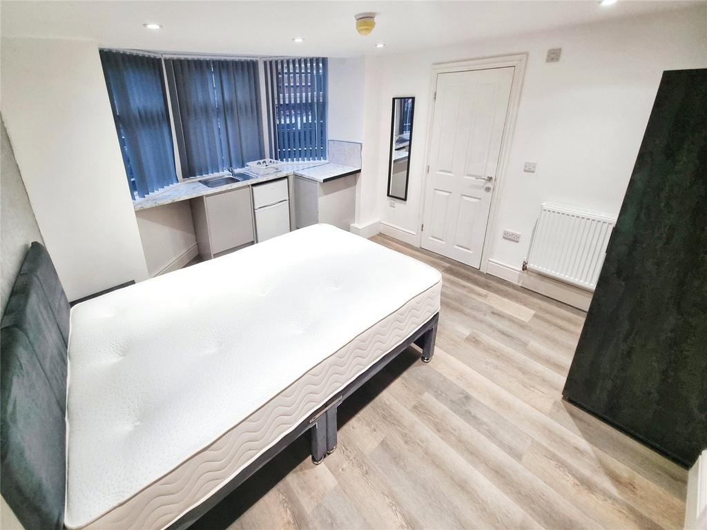 Spring Gardens Lane, West Yorkshire BD20 1 bed detached house to rent