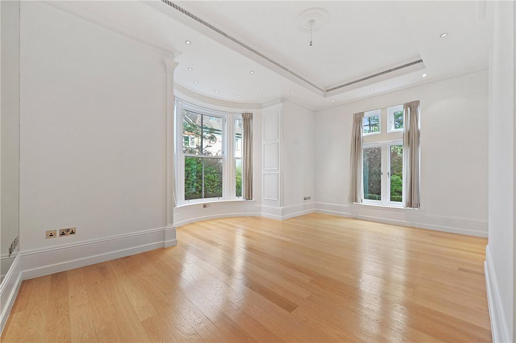 Square, Kensington, London, W8 1 bed apartment for sale £1,726,000