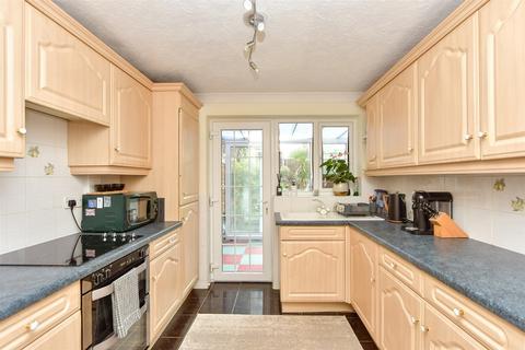 3 bedroom semi-detached house for sale, Lonsdale Drive, Rainham, Gillingham, Kent