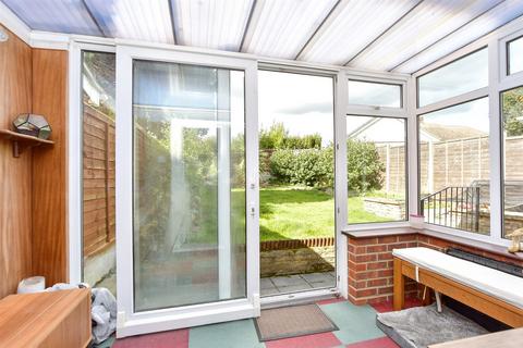 3 bedroom semi-detached house for sale, Lonsdale Drive, Rainham, Gillingham, Kent