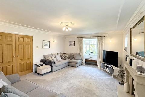 4 bedroom detached house for sale, Highover Drive, Four Oaks, Sutton Coldfield