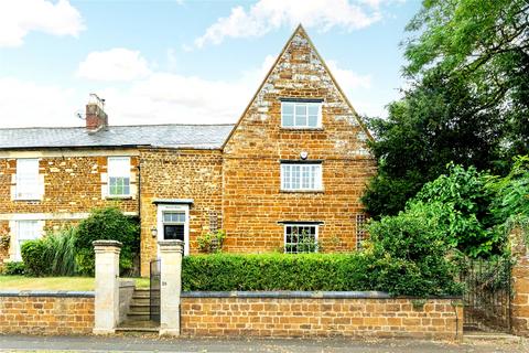 6 bedroom semi-detached house for sale, Church Street, Finedon, Wellingborough, Northamptonshire, NN9