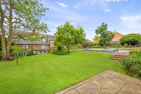 6 bedroom house for sale, Church Street, Finedon, Wellingborough, Northamptonshire, NN9