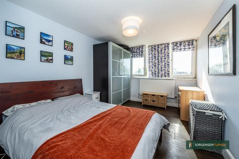 2 bedroom flat for sale, Netherwood Street, London, NW6