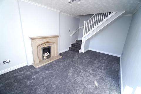 2 bedroom semi-detached house to rent, Peel Street, Westhoughton BL5