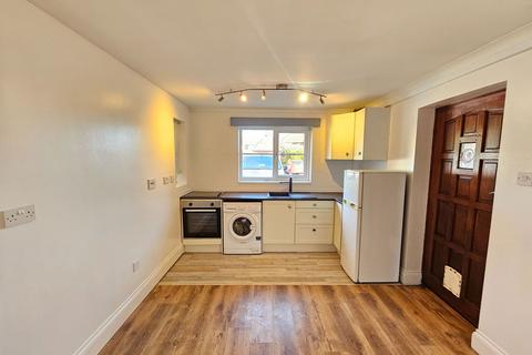 1 bedroom flat to rent, Ground Floor Flat, Station Road, Wrington