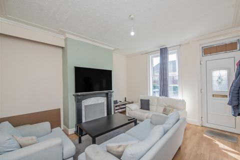 2 bedroom terraced house for sale, Swallow Crescent, Wortley, Leeds