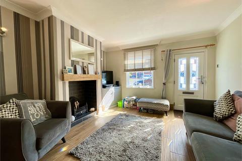 2 bedroom end of terrace house for sale, Oulton Road, Stone, ST15