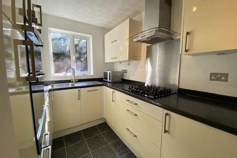 2 bedroom house to rent, Adamson Gardens, Didsbury, Manchester